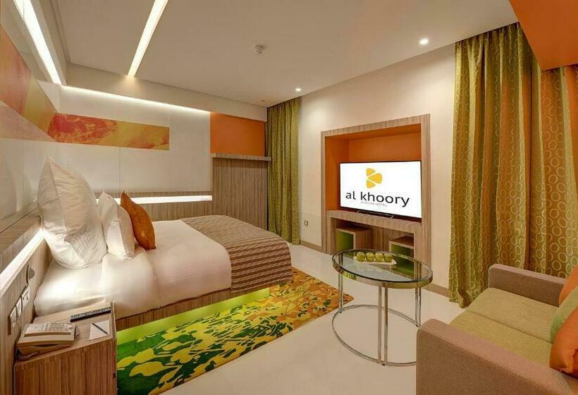 اتاق لوکس سه تخته, Al Khoory Atrium