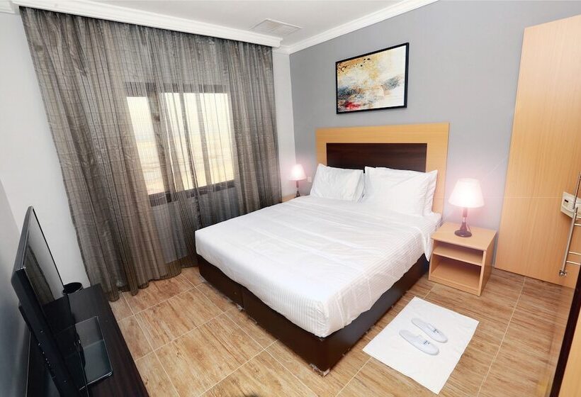 کلبه ییلاقی, Aquamarine Kuwait Resort