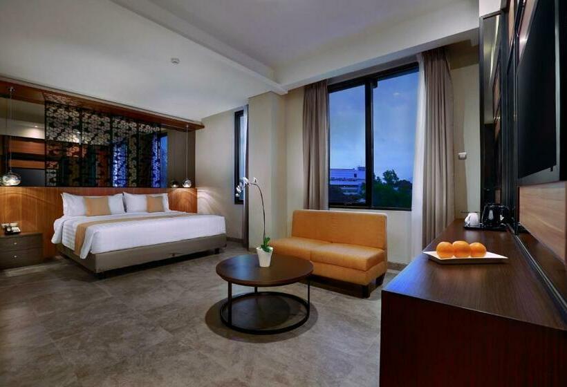 스위트, Aston Inn Mataram