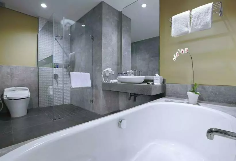 スイート, Aston Inn Mataram