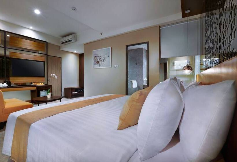 Люкс, Aston Inn Mataram