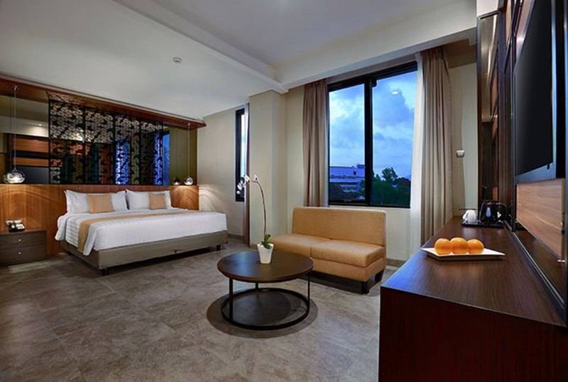 스위트, Aston Inn Mataram