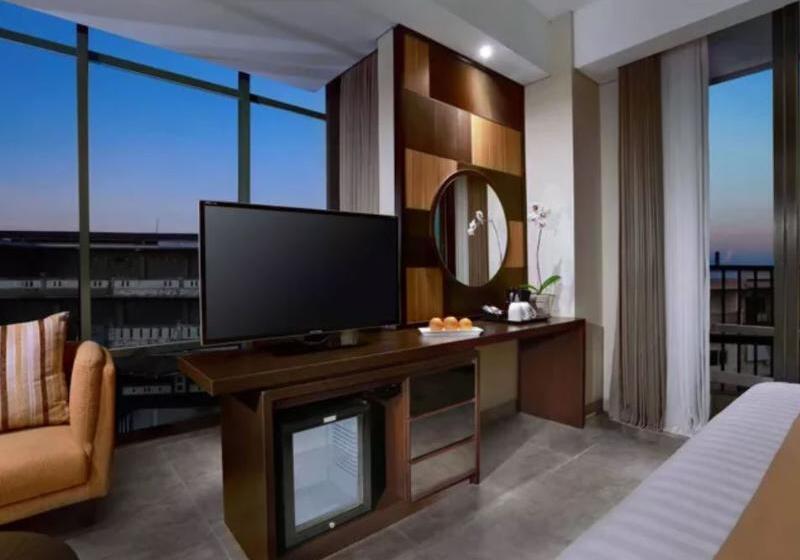 Номер Deluxe, Aston Inn Mataram