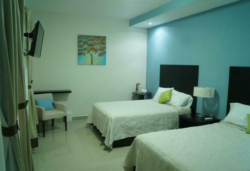 Standard 4 Pers. Værelse, Casa Palomino