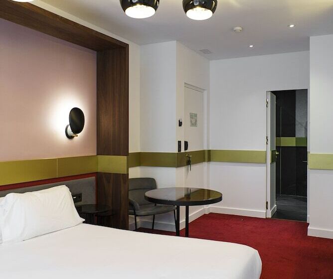 Chambre Standard, Colon Centro