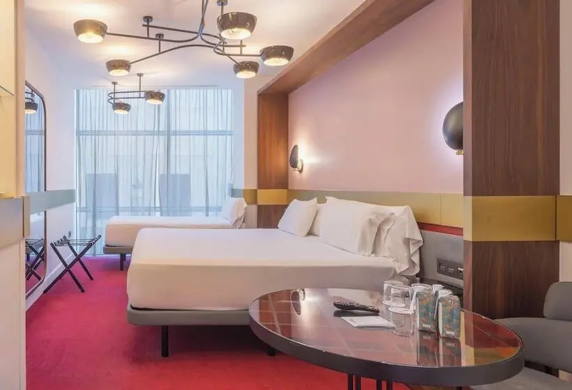 Chambre Triple Standard, Soho Boutique Granada