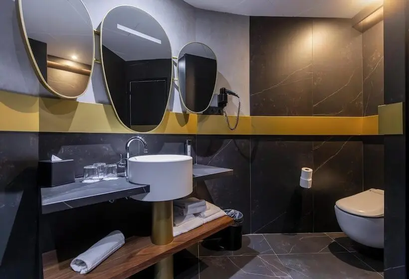 Chambre Triple Standard, Soho Boutique Granada