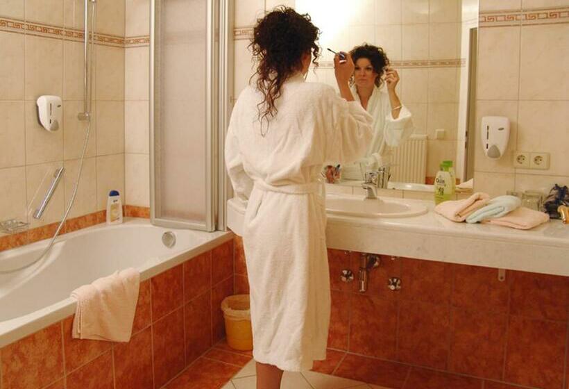 Номер Стандарт, Erlenhof