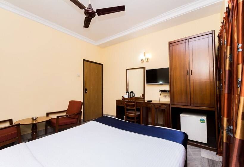 スタンダードルーム, Fabexpress Camac Plaza