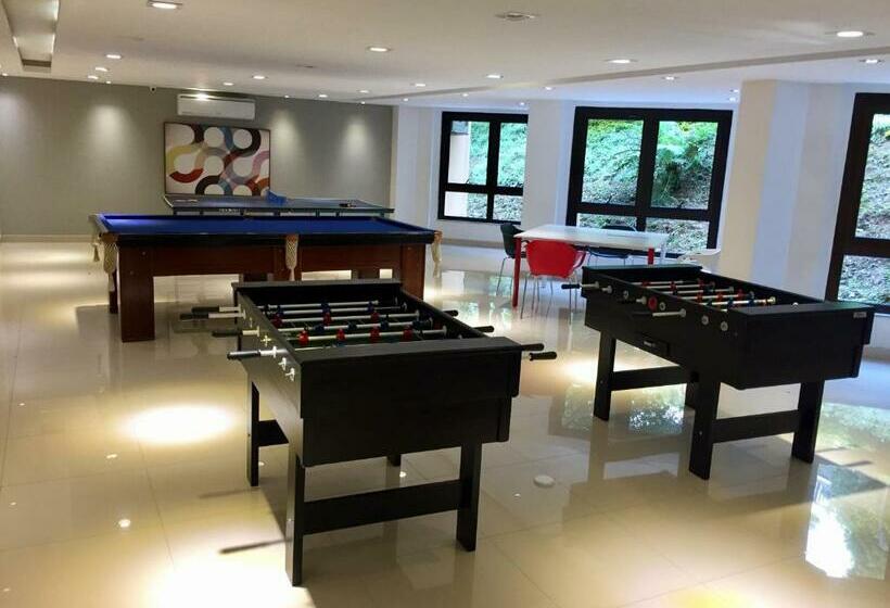 شقة غرفتين, Flat Wish Serrano