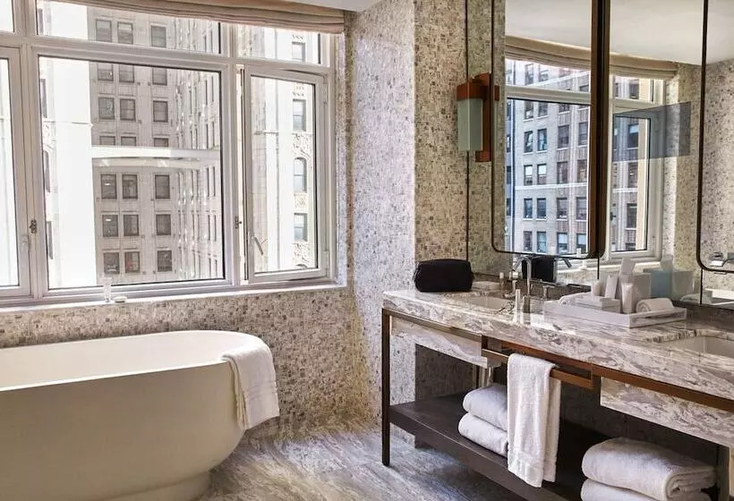 Suite with Terrace, Four Seasons Hotel New York Downtown
