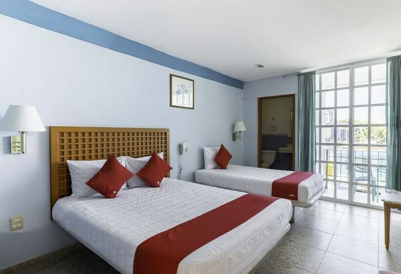 اتاق استاندارد سه نفره, Gandhi