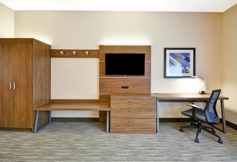 Номер Стандарт Кровать Кинг Адаптированный для Инвалидов, Holiday Inn Express Evansville, An Ihg