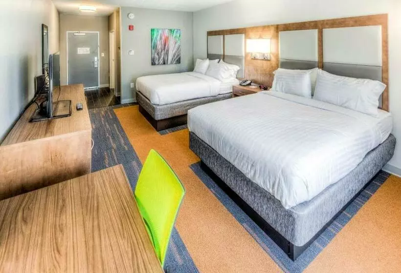 スイート, Holiday Inn Express & Suites Cleveland/westlake, An Ihg