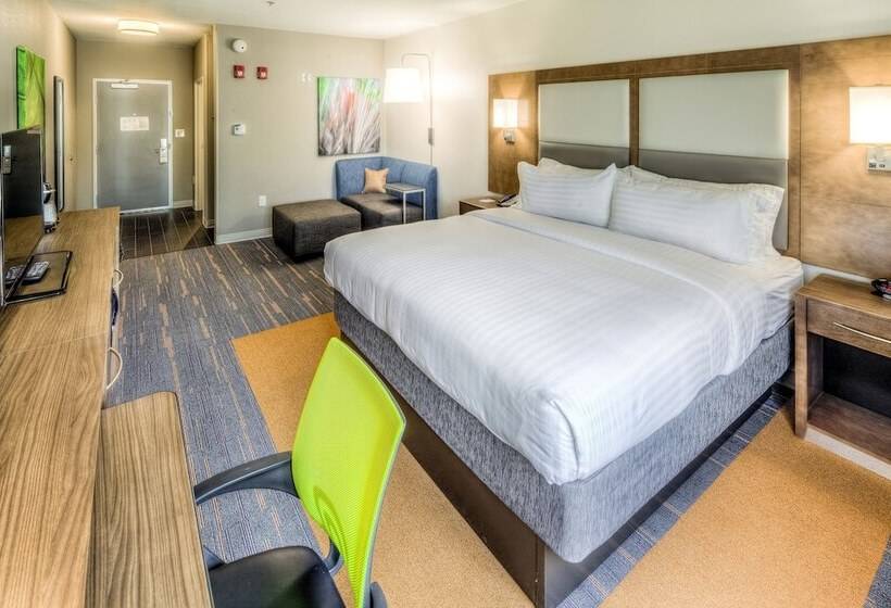 Номер Стандарт, Holiday Inn Express & Suites Cleveland/westlake, An Ihg
