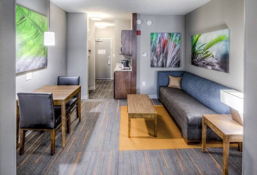Люкс Адаптированный для Инвалидов, Holiday Inn Express & Suites Cleveland/westlake, An Ihg