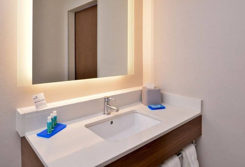 Люкс, Holiday Inn Express & Suites   Van Horn, An Ihg
