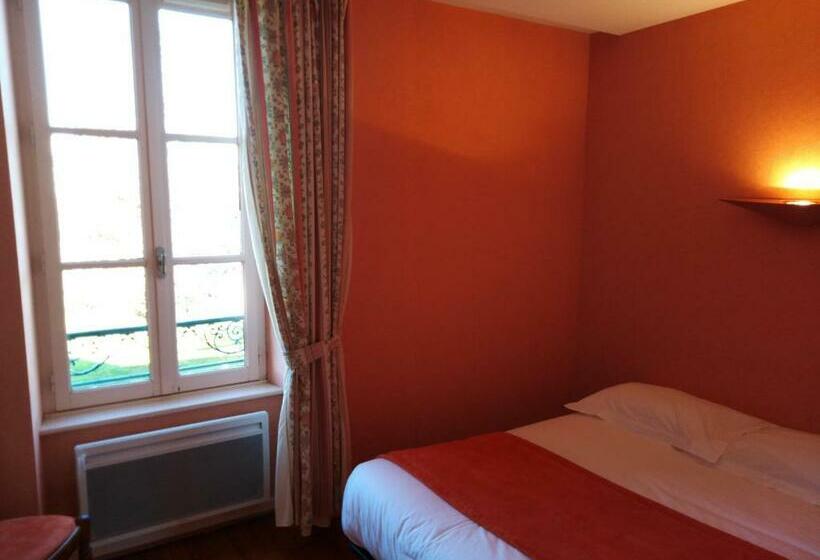 غرفة عائلية, Hôtel La Reconce