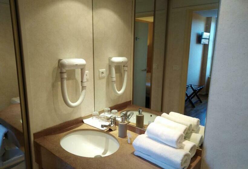 غرفة قياسية, Hôtel La Reconce