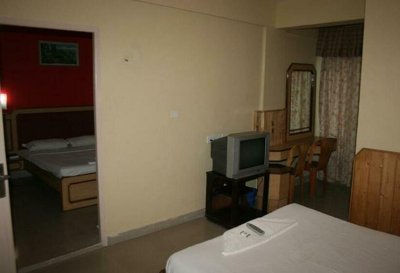 Quarto Familiar, Js Heritage