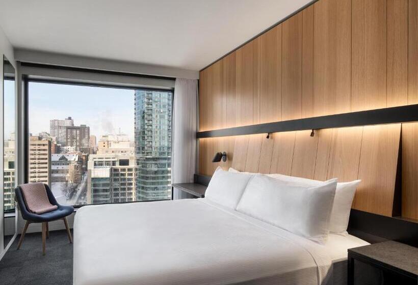 Quarto Estandar, Monville