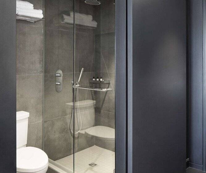 Quarto Estandar, Monville