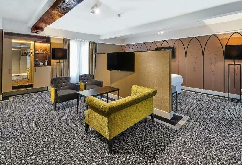 סוויטת ג'וניור, Nassau Breda, Autograph Collection