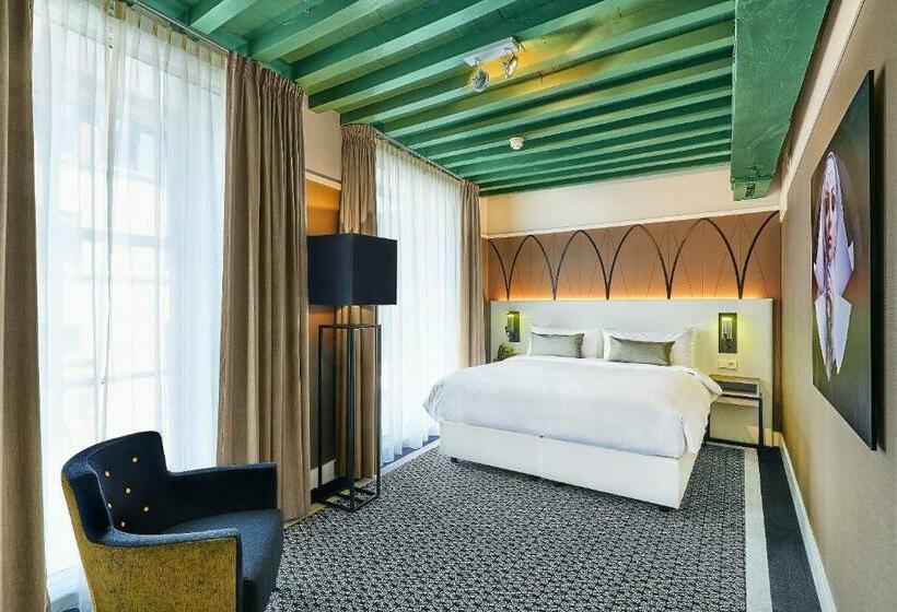 חדר אקזקיוטיב, Nassau Breda, Autograph Collection