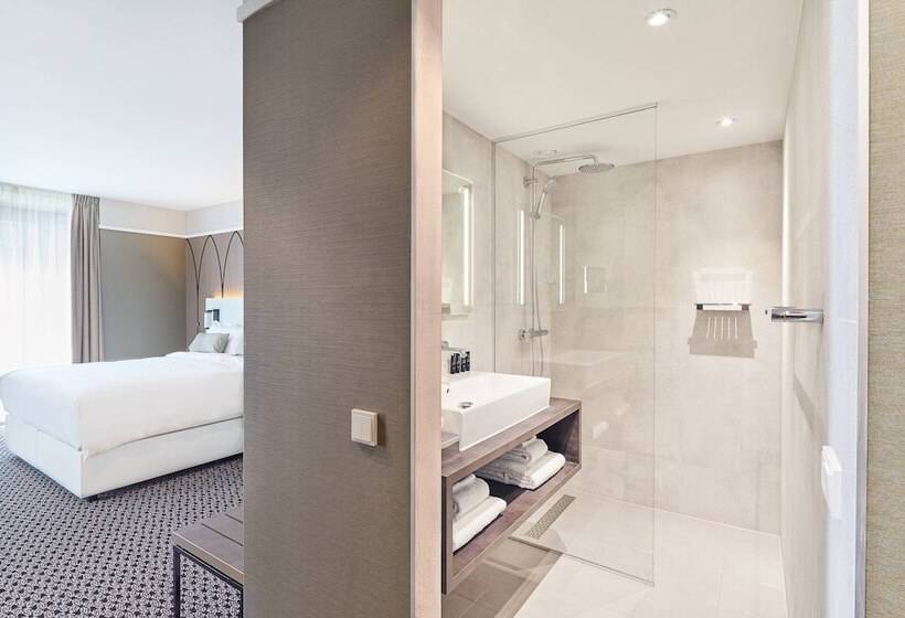 חדר אקזקיוטיב, Nassau Breda, Autograph Collection