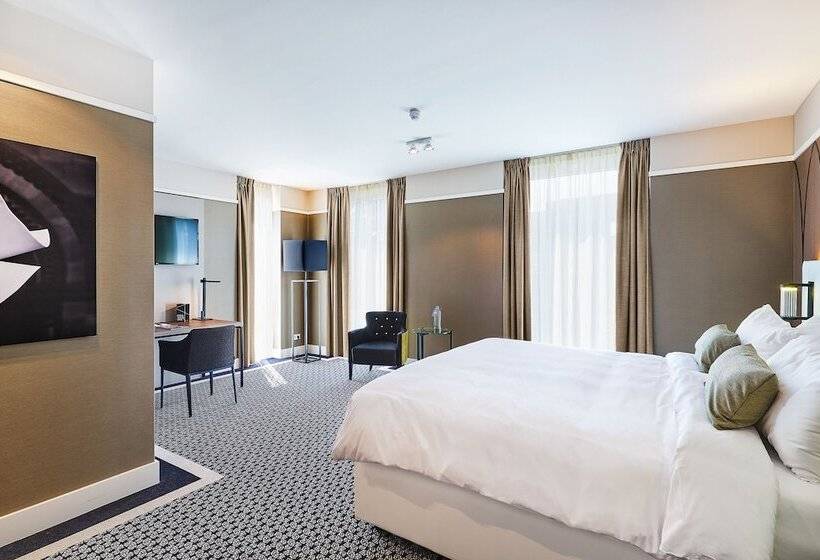 חדר אקזקיוטיב, Nassau Breda, Autograph Collection