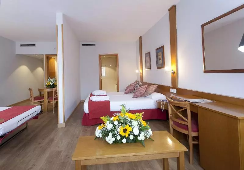 اتاق لوکس, Vila Baleira Village - Adults Only