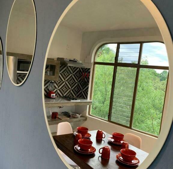 جناح, Posada Santa Fe