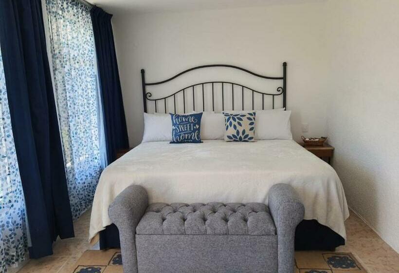 جناح, Posada Santa Fe