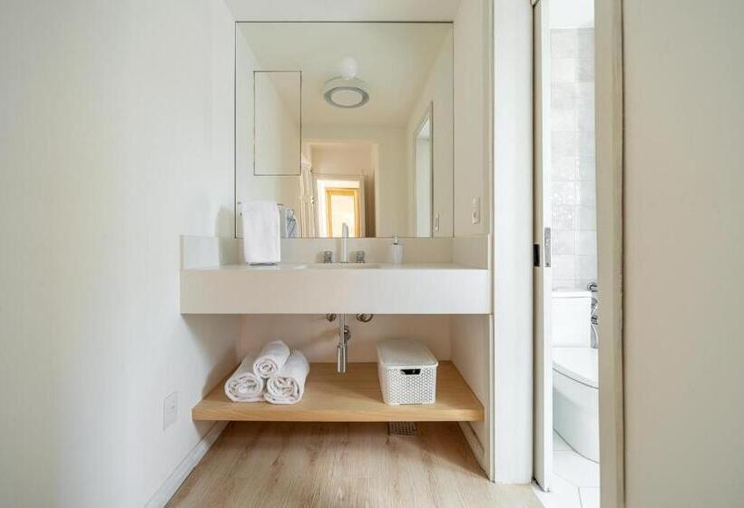 شقة غرفتين, Flat Wish Serrano