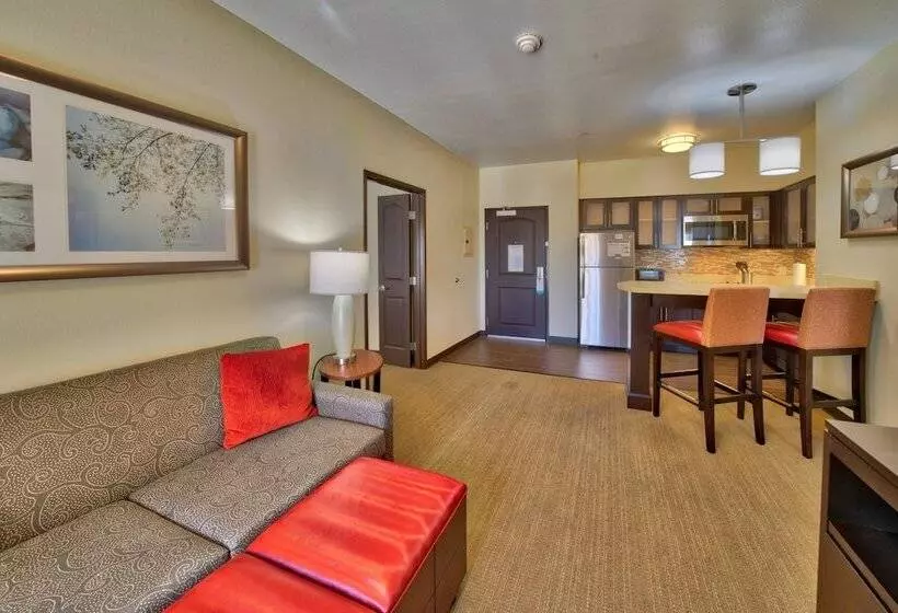 ２ベッドスイートルーム, Staybridge Suites Lubbock South, An Ihg