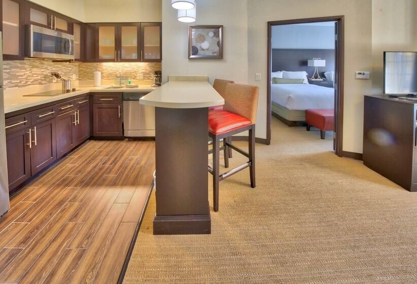 带2个卧室的套房, Staybridge Suites Lubbock South, An Ihg