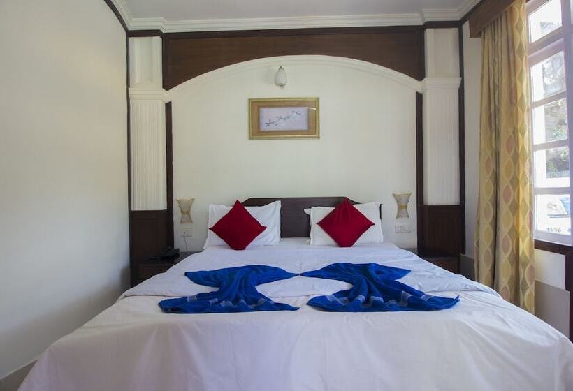 Номер Deluxe, Sunset Beach Resort