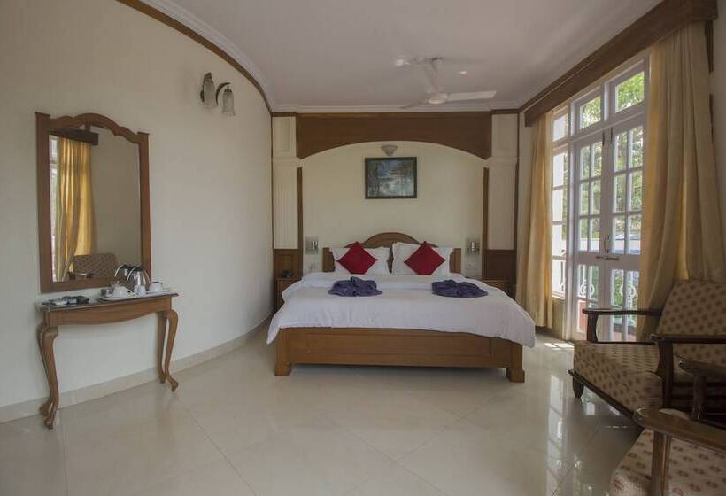 Номер Deluxe, Sunset Beach Resort