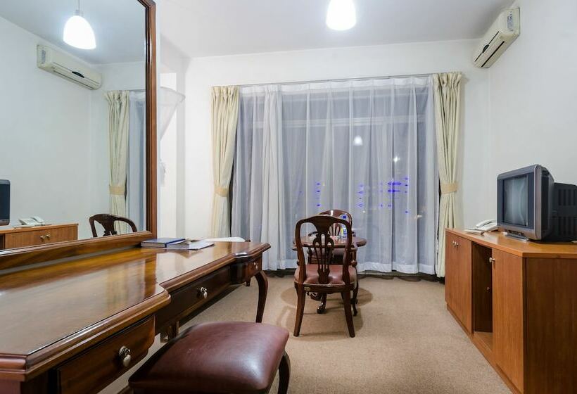 اتاق لوکس یک تخته, Triangle