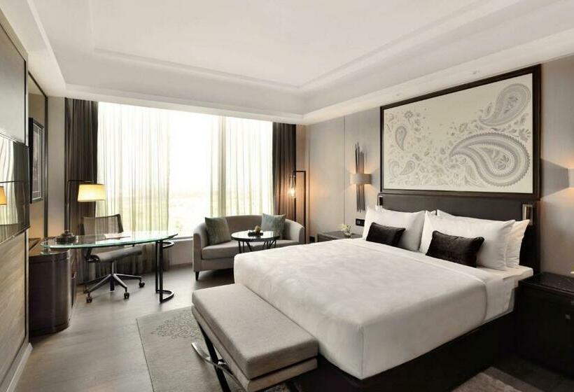 اتاق لوکس با تخت بزرگ, Jw Marriott Hotel Kolkata