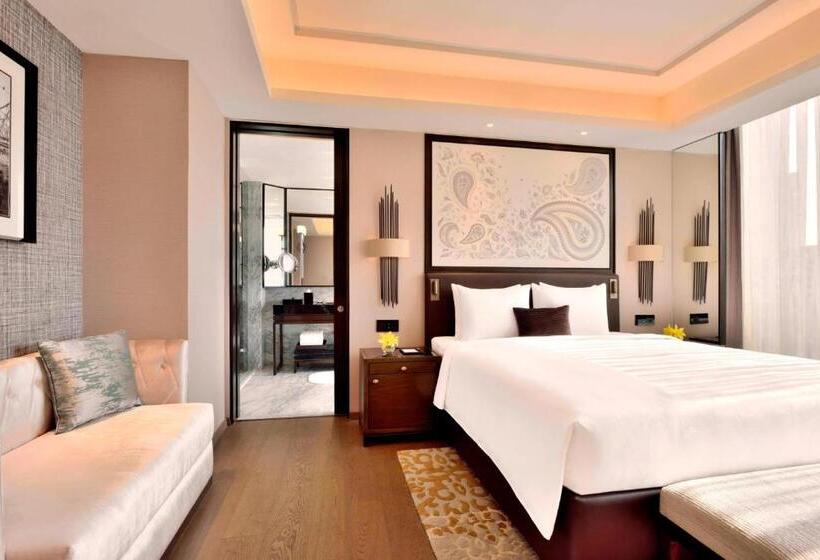 Люкс Повышенной Комфортности, Jw Marriott Hotel Kolkata