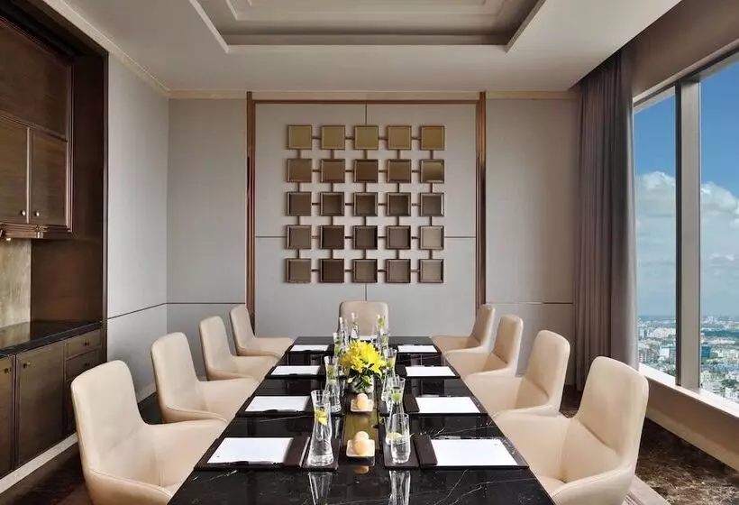 デラックススイート, Jw Marriott Hotel Kolkata