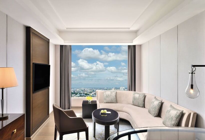 سوییت لوکس, Jw Marriott Hotel Kolkata