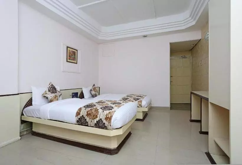 Chambre Triple Classique, O Midtown