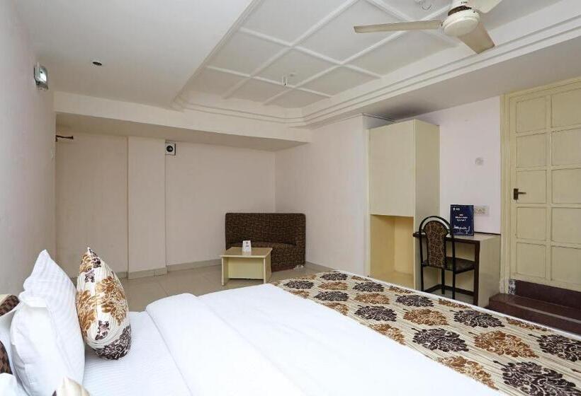 三人经典房间, O Midtown