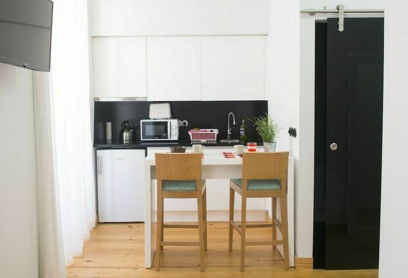 استودیوی استاندارد, Páteo Saudade Lofts