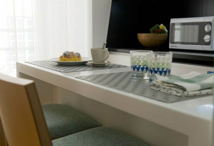 استودیوی استاندارد, Páteo Saudade Lofts