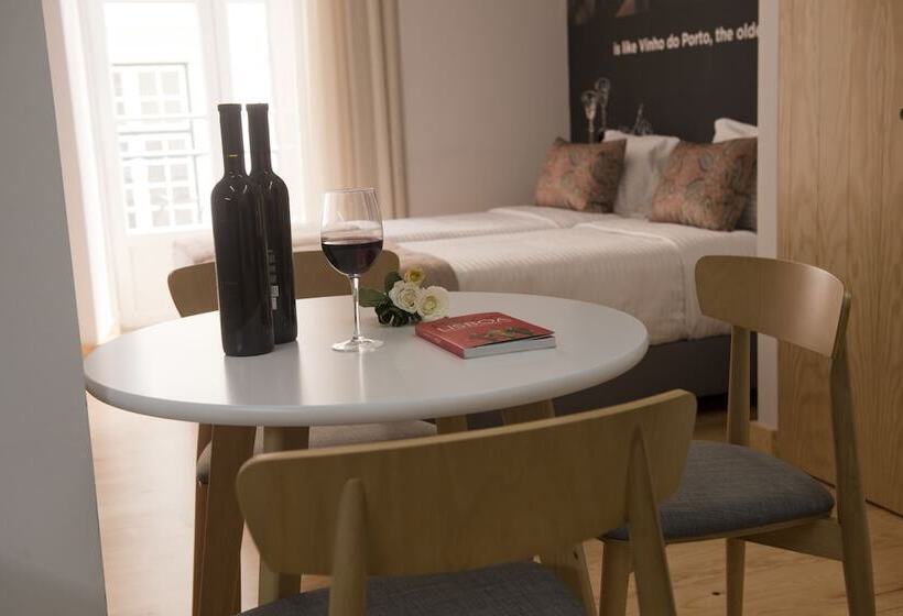 استودیوی استاندارد, Páteo Saudade Lofts