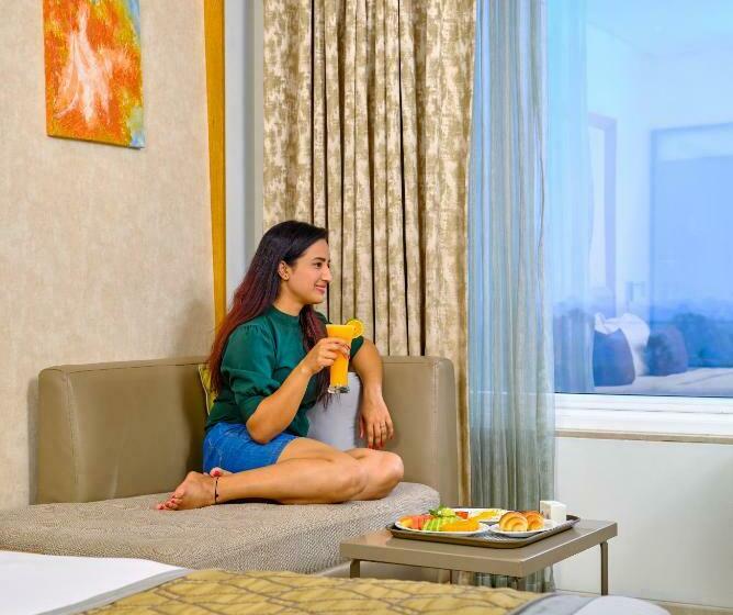 غرفة بريميوم, Sayaji Vadodara