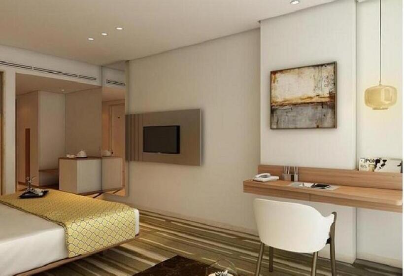 غرفة سوبيريور, Sayaji Vadodara